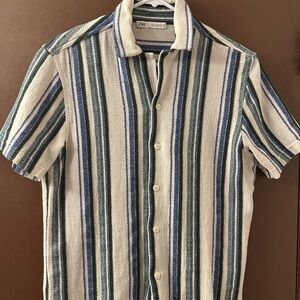 Zara shirt for men strings blue white and green small